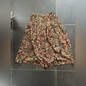 Vintage midi skirt (with pockets)